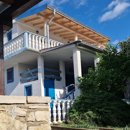 Antolica By Interhome * Anić