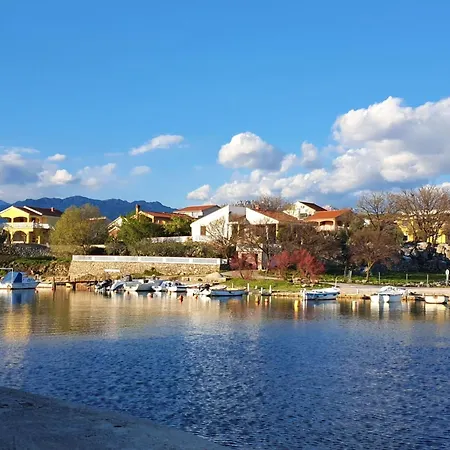 Antolica By Interhome